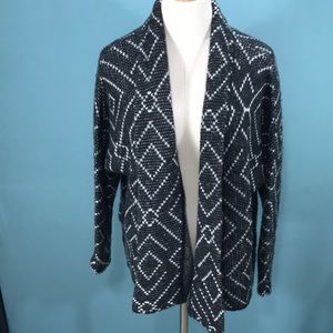 Billabong Sweater Black and White Small